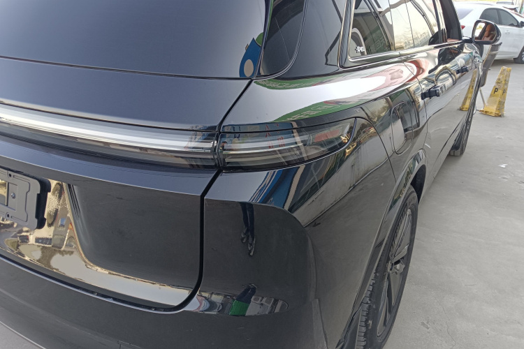 理想汽车 理想L7 2024款 MAX车身外观6006