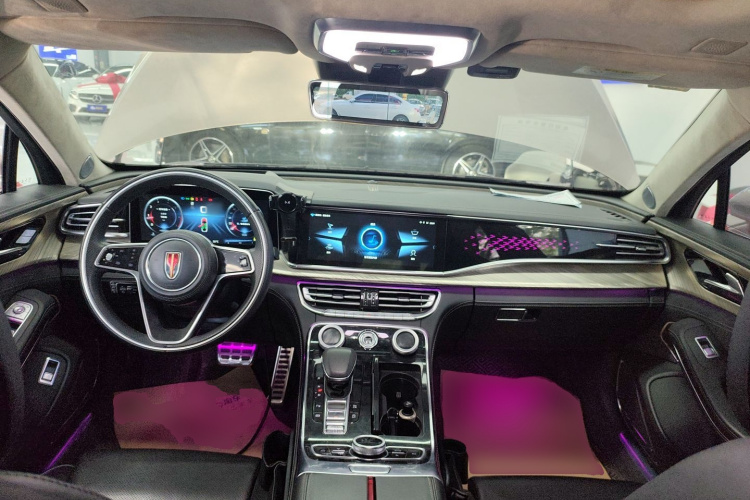 红旗H9 2020款 3.0T 智联旗领四座版中控内饰12