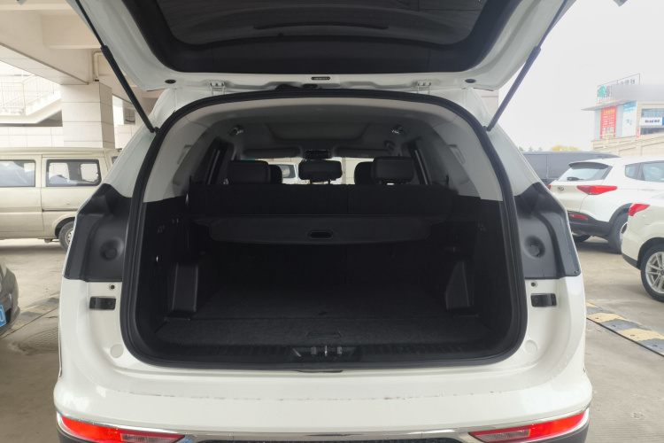 捷途X90 2020款 1.6T DCT影尊版 5座机舱底盘23