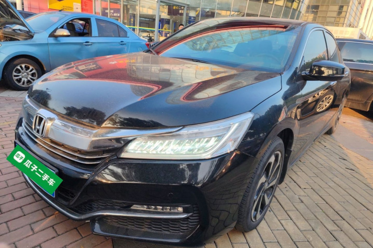 本田 雅阁 2016款 2.4L 豪华版车身外观1