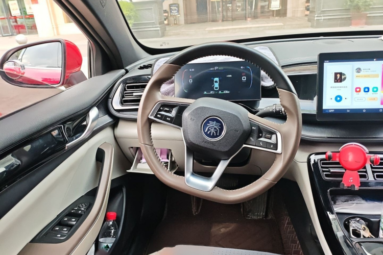 比亚迪 秦PLUS 2023款 冠军版 DM-i 55KM领先型局部细节13