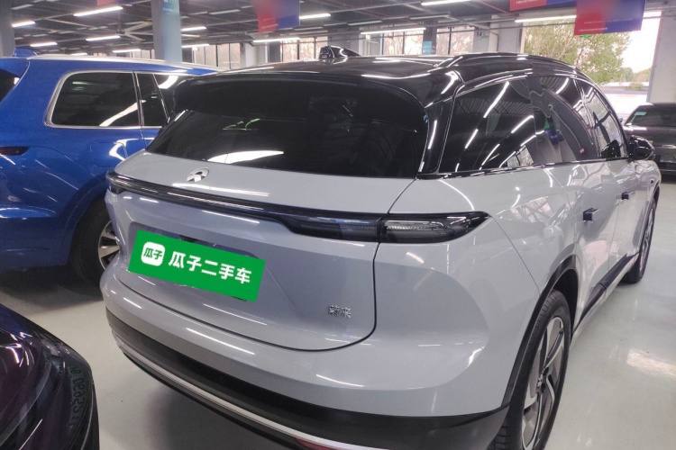 蔚来ES6 2024款 75kWh车身外观7