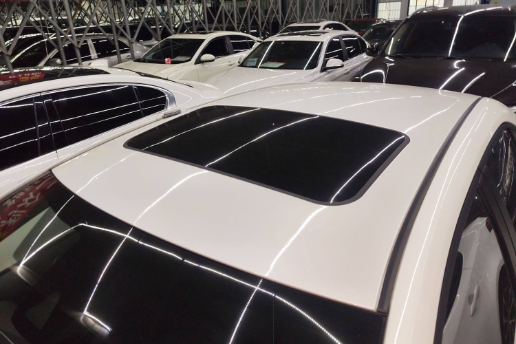 丰田 雷凌 2023款 185T CVT豪华版局部细节57