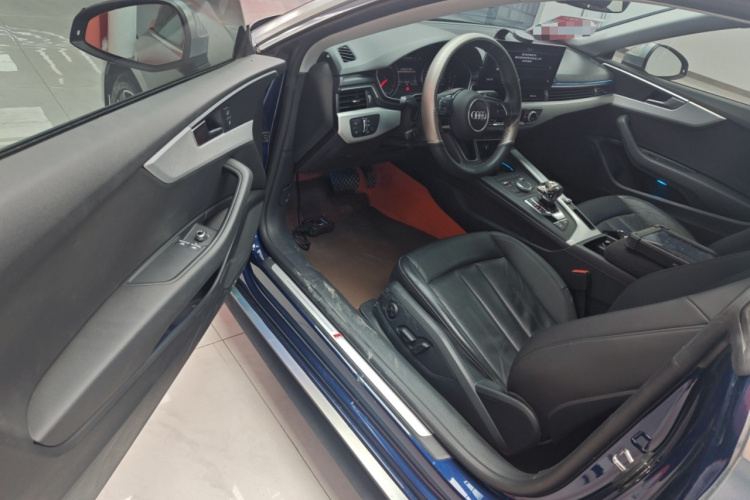 奥迪A5 2020款 Coupe 40 TFSI 时尚型 国VI中控内饰7003