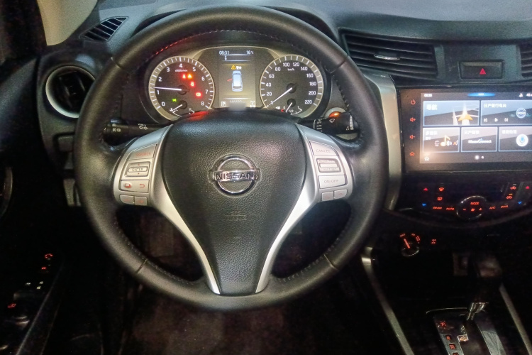 日产 途达 2020款 2.5L XV 4WD 自动四驱旗舰版局部细节13