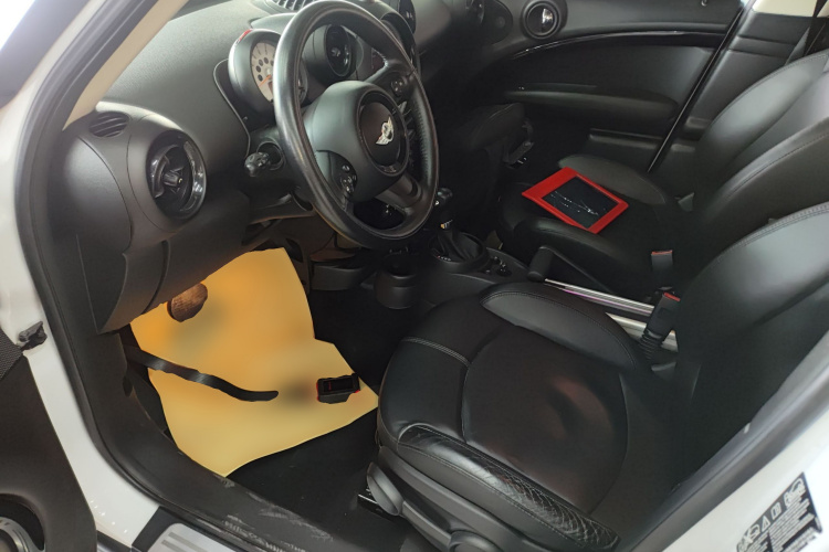 MINI Countryman 2013款 1.6T COOPER ALL4 Excitement中控内饰20