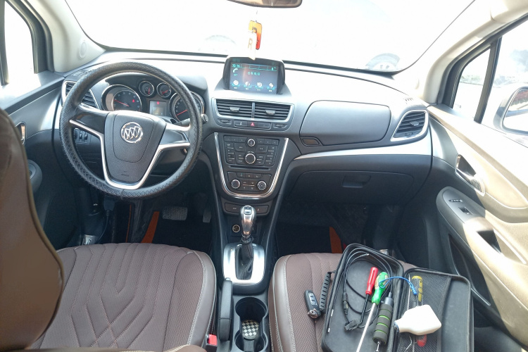 别克 昂科拉 2015款 1.4T 自动两驱都市精英型中控内饰12