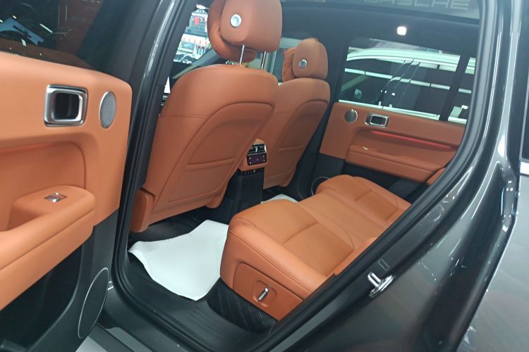 理想汽车 理想L6 2024款 Max中控内饰21