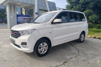 五菱汽车 五菱宏光 2021款 1.5L改款 S舒适型 电动助力LAR