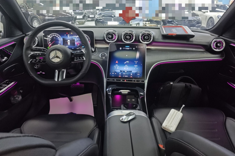 奔驰C级 2022款 改款 C 260 L 运动版中控内饰7002