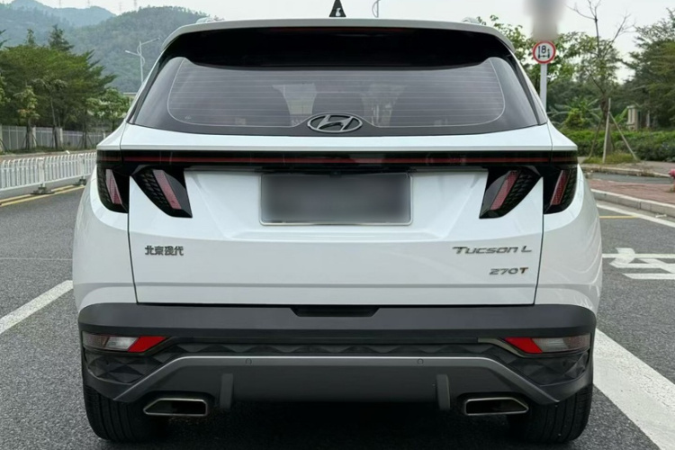 现代 2021款 途胜L 1.5T DCT LUX尊贵版车身外观6005