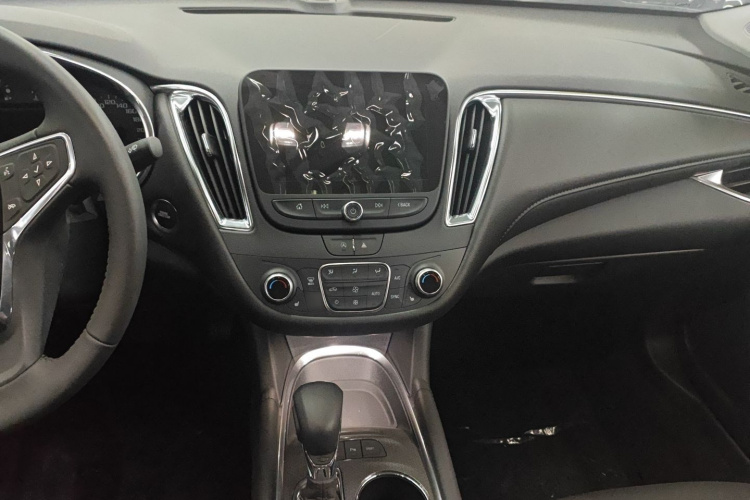 雪佛兰 迈锐宝XL 2023款 1.5T 锐动版中控内饰7004