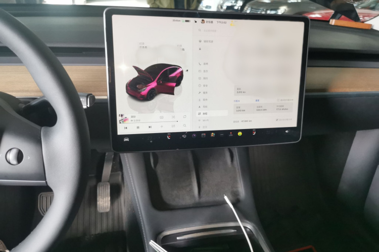 特斯拉 Model Y 2022款 长续航全轮驱动版局部细节16