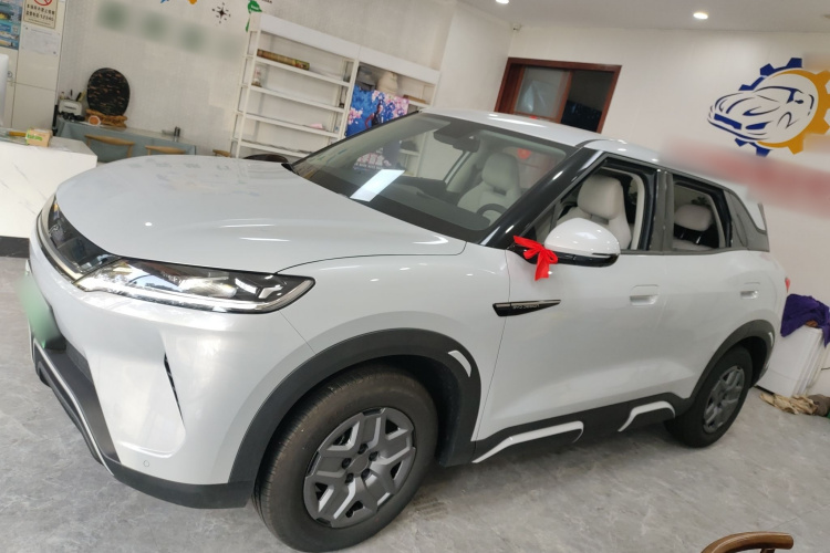 比亚迪 元UP 2024款  401KM 活力版车身外观6003