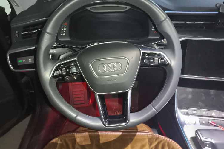 奥迪A6L 2020款 40 TFSI 豪华致雅型中控内饰13