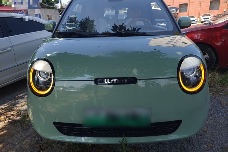 长安Lumin 2022款 210km 香甜款车身外观6001