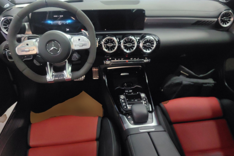 奔驰CLA AMG 2022款 AMG CLA 45 S 4MATIC+  55周年纪念版中控内饰12