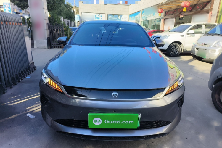 比亚迪 秦PLUS 2025款 EV 智驾版 420KM领先型车身外观2