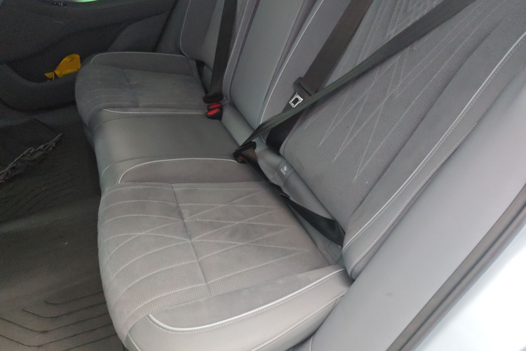 岚图汽车 岚图追光 2023款 四驱标准版中控内饰7004