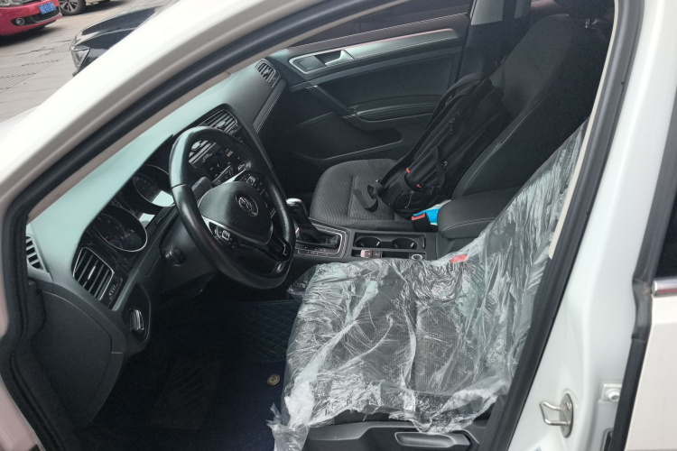 大众 高尔夫 2020款 280TSI DSG舒适型中控内饰19