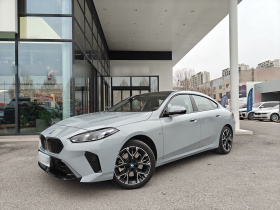 宝马2系 2025款 225L M运动套装