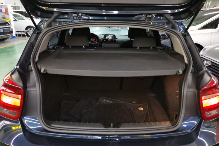 宝马1系(进口) 2013款 改款 116i 领先型局部细节23