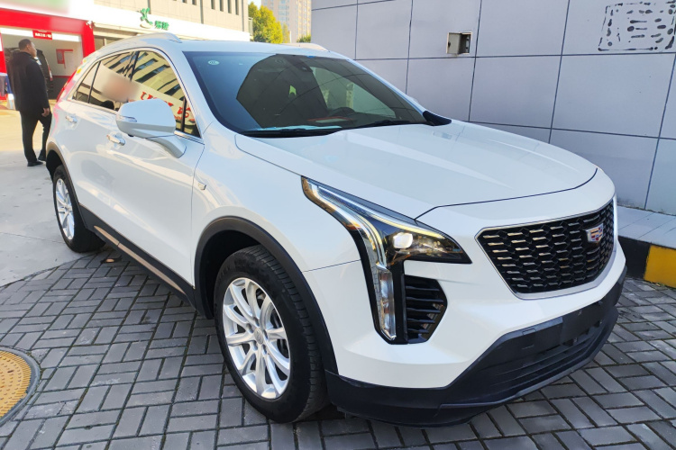 凯迪拉克XT4 2021款 28T 两驱技术型车身外观6002