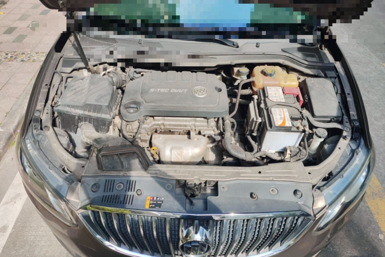 别克 英朗 2016款 15N 自动精英型局部细节24