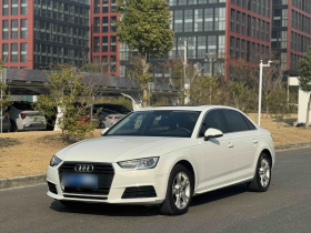 奥迪A4L 2017款 40 TFSI 进取型