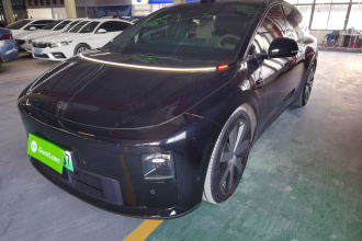 理想汽车 理想i6 2025款 四驱标准型