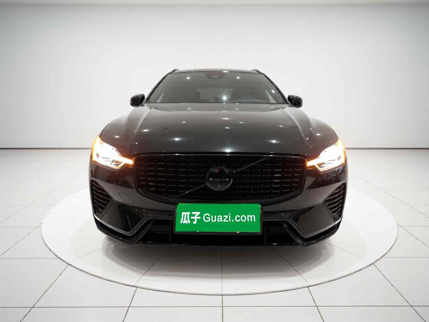 沃尔沃XC60新能源 2024款 T8 插电混动 长续航四驱智远极夜版(1)