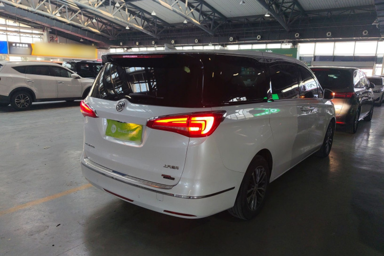 别克GL8 2017款 ES 28T 豪华型 国V车身外观7