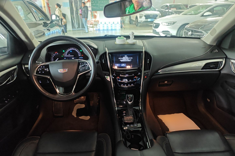 凯迪拉克ATS-L 2017款 28T 时尚型中控内饰12