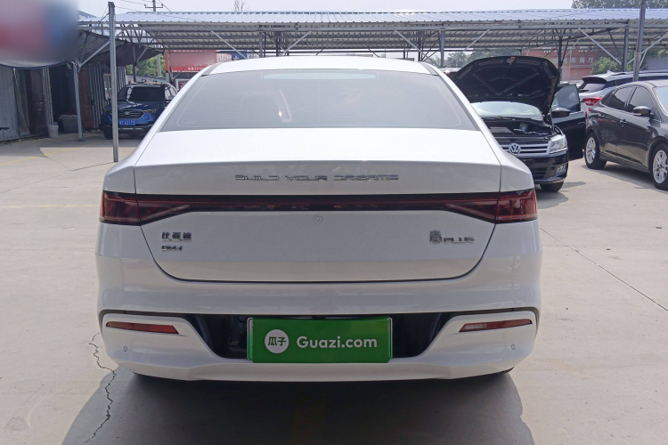 比亚迪 秦PLUS 2023款  冠军版 DM-i 120KM超越型车身外观6004