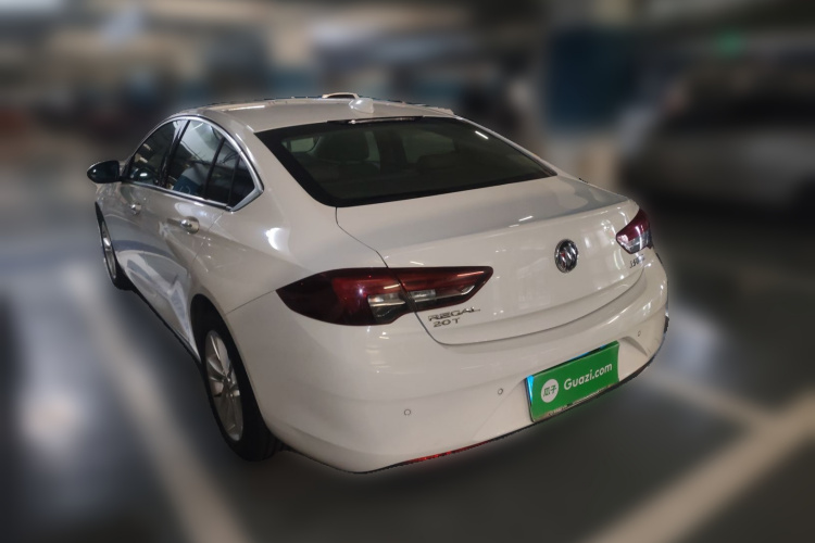 别克 君威 2019款 20T 精英型 国VI车身外观5