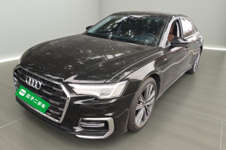 奥迪A6L 2025款 45 TFSI 臻选动感型+通风舒享包车身外观1