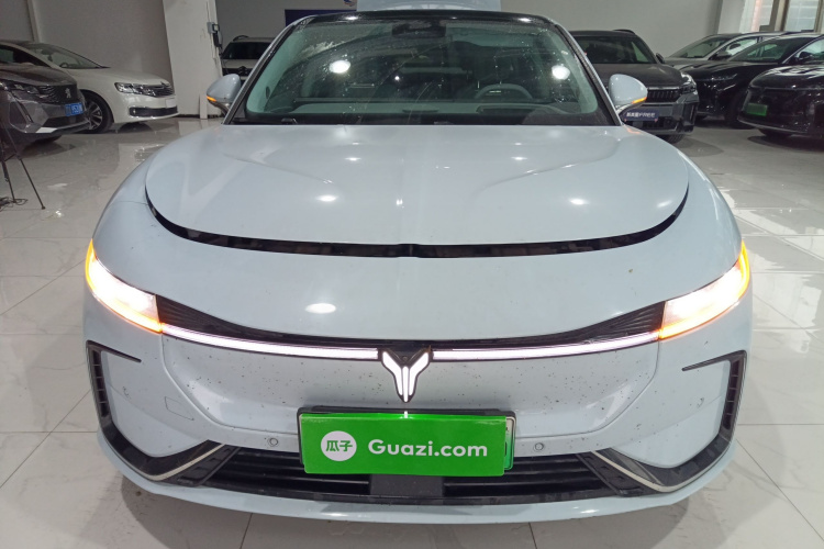 岚图汽车 岚图追光 2023款 四驱长续航版车身外观2