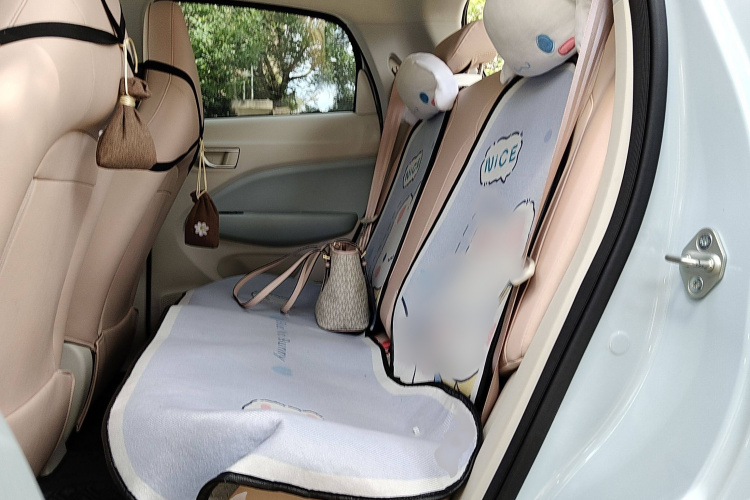 零跑汽车 零跑T03 2023款 310轻享版中控内饰7004