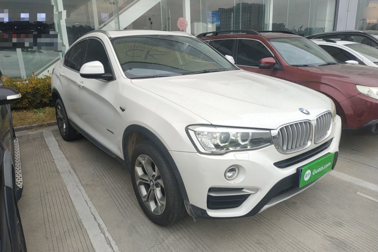 宝马X4 2014款 xDrive20i X设计套装车身外观3