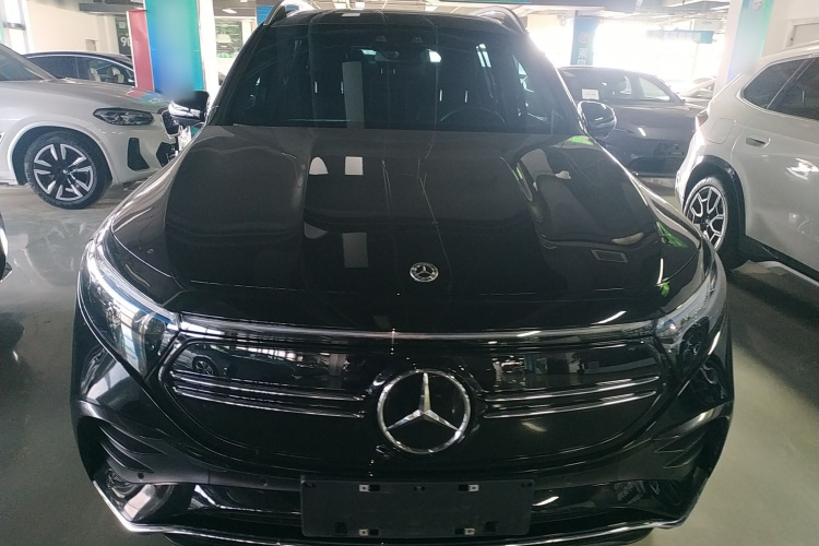 奔驰EQB 2022款 EQB 350 4MATIC 首发特别版车身外观6001
