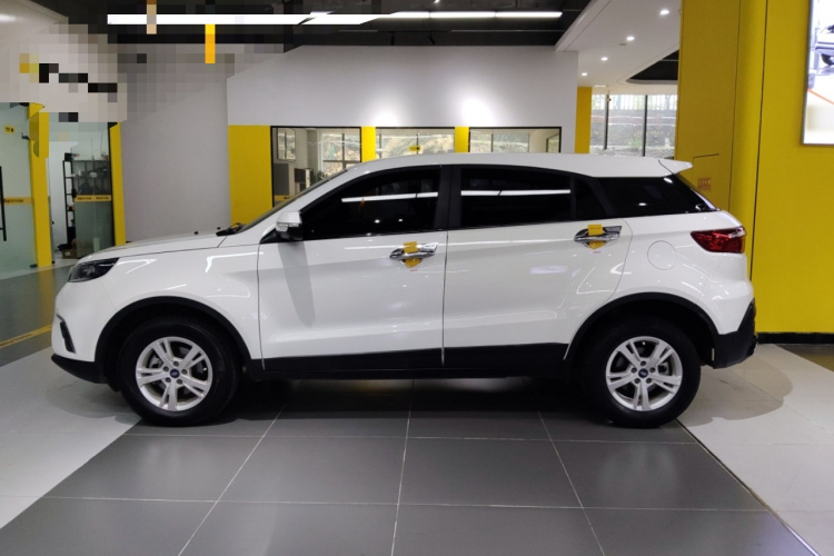 福特 2020款 领界S EcoBoost 145 CVT精领型车身外观4