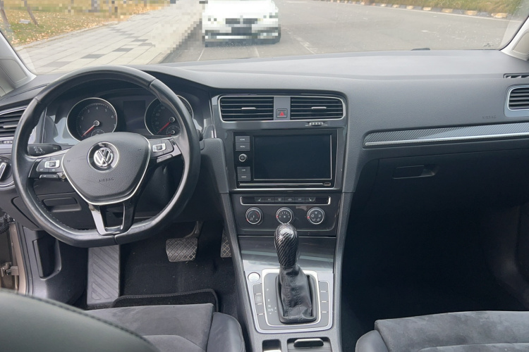 大众 高尔夫 2019款 280TSI DSG豪华型 国VI中控内饰7005