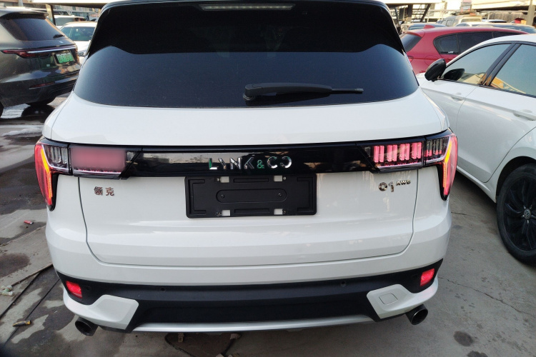 领克01 2017款 2.0T 四驱劲Pro版车身外观6004