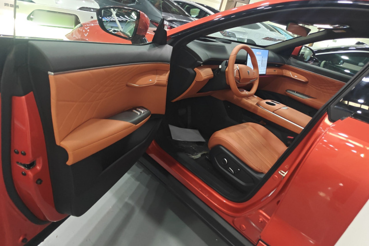 深蓝汽车 深蓝S07 2024款 215Max 乾崑智驾ADS SE增程版中控内饰20