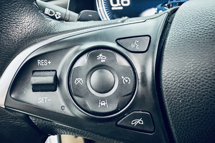 别克GL8 2021款 ES陆尊 653T 豪华型局部细节9014