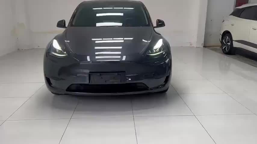 特斯拉 Model Y 2024款 后轮驱动版实拍1