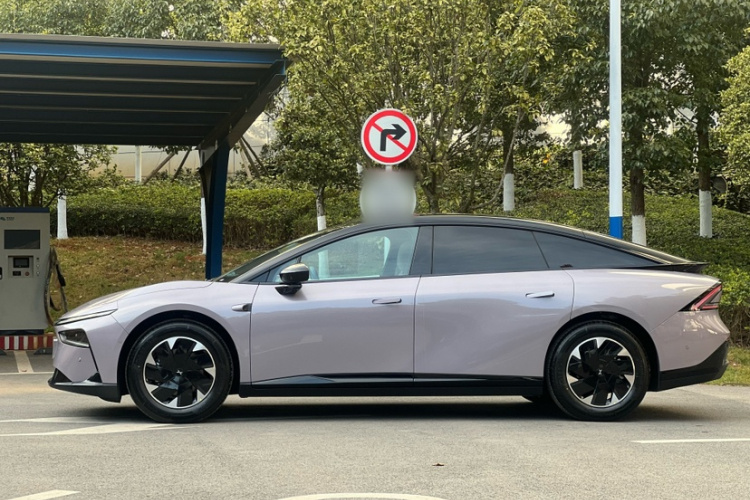 小鹏P7+ 2024款 长续航 Max车身外观6006