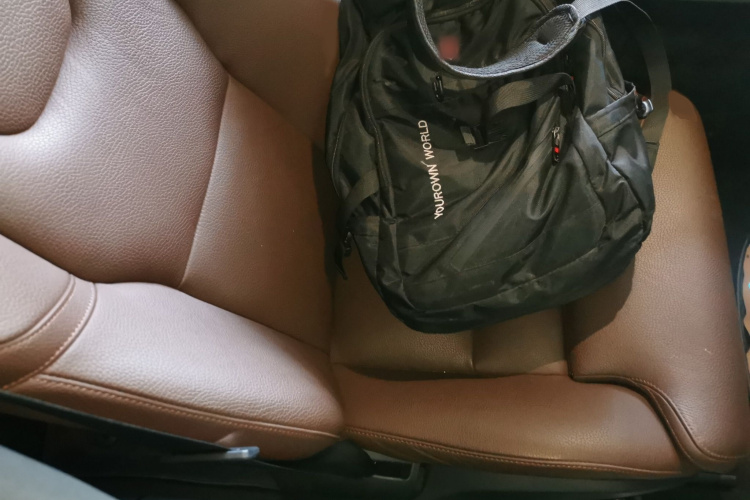 沃尔沃S90 2022款 B5 智远豪华版局部细节41