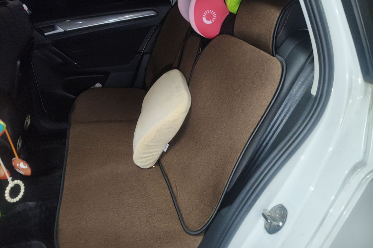 大众 高尔夫·嘉旅 2016款 230TSI 自动进取型中控内饰21