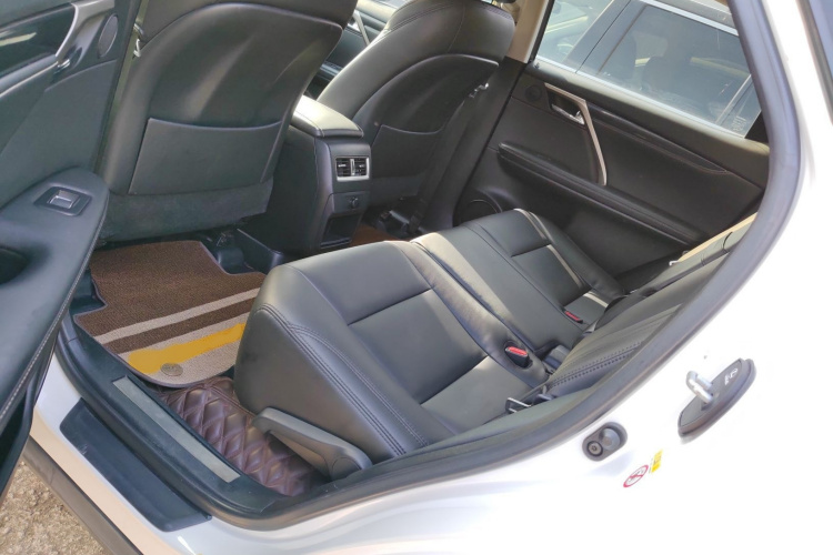 雷克萨斯RX 2016款 300 两驱精英版 国V中控内饰7002